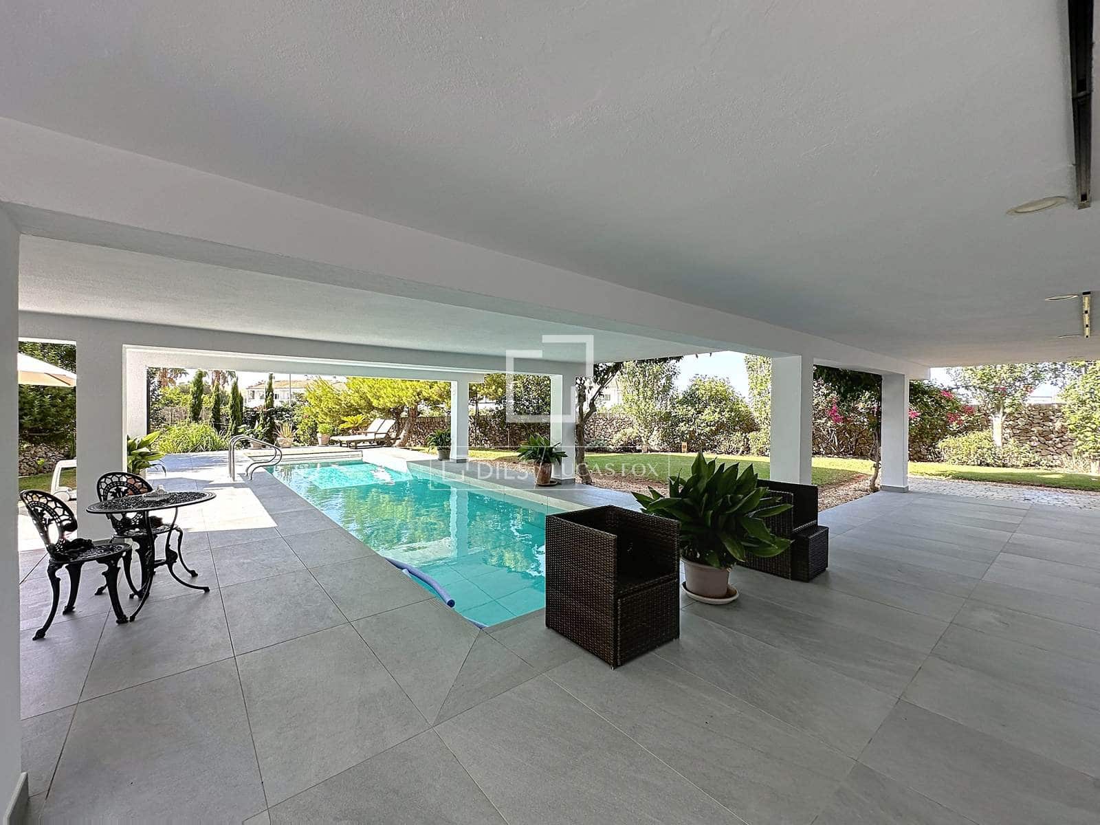 5 bedroom Villa for sale in Ciutadella de Menorca with pool garage - € 2,500,000 (Ref: 10024583)