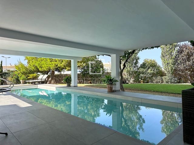 5 bedroom Villa for sale in Ciutadella de Menorca with pool garage - € 2,500,000 (Ref: 10024583)