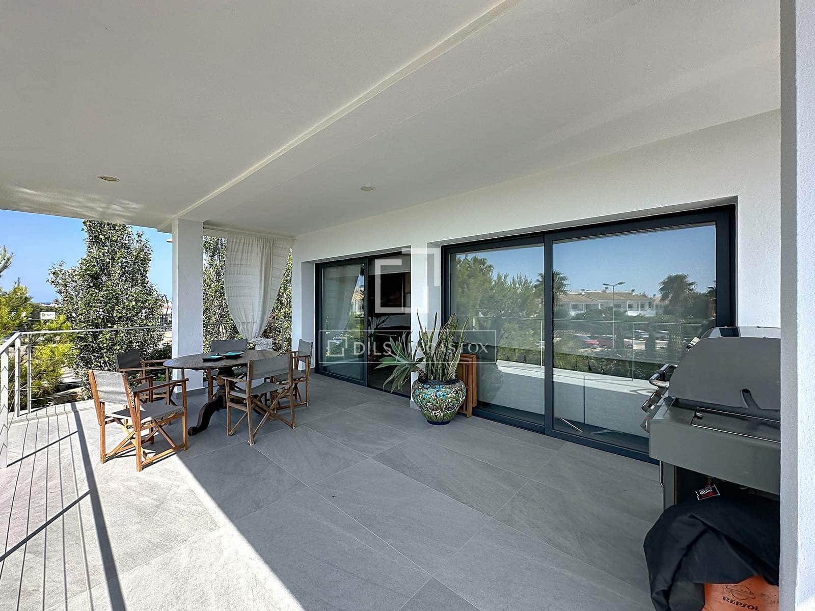 5 bedroom Villa for sale in Ciutadella de Menorca with pool garage - € 2,500,000 (Ref: 10024583)