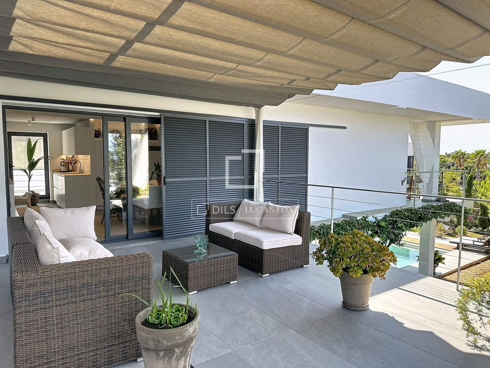 5 bedroom Villa for sale in Ciutadella de Menorca with pool garage - € 2,500,000 (Ref: 10024583)