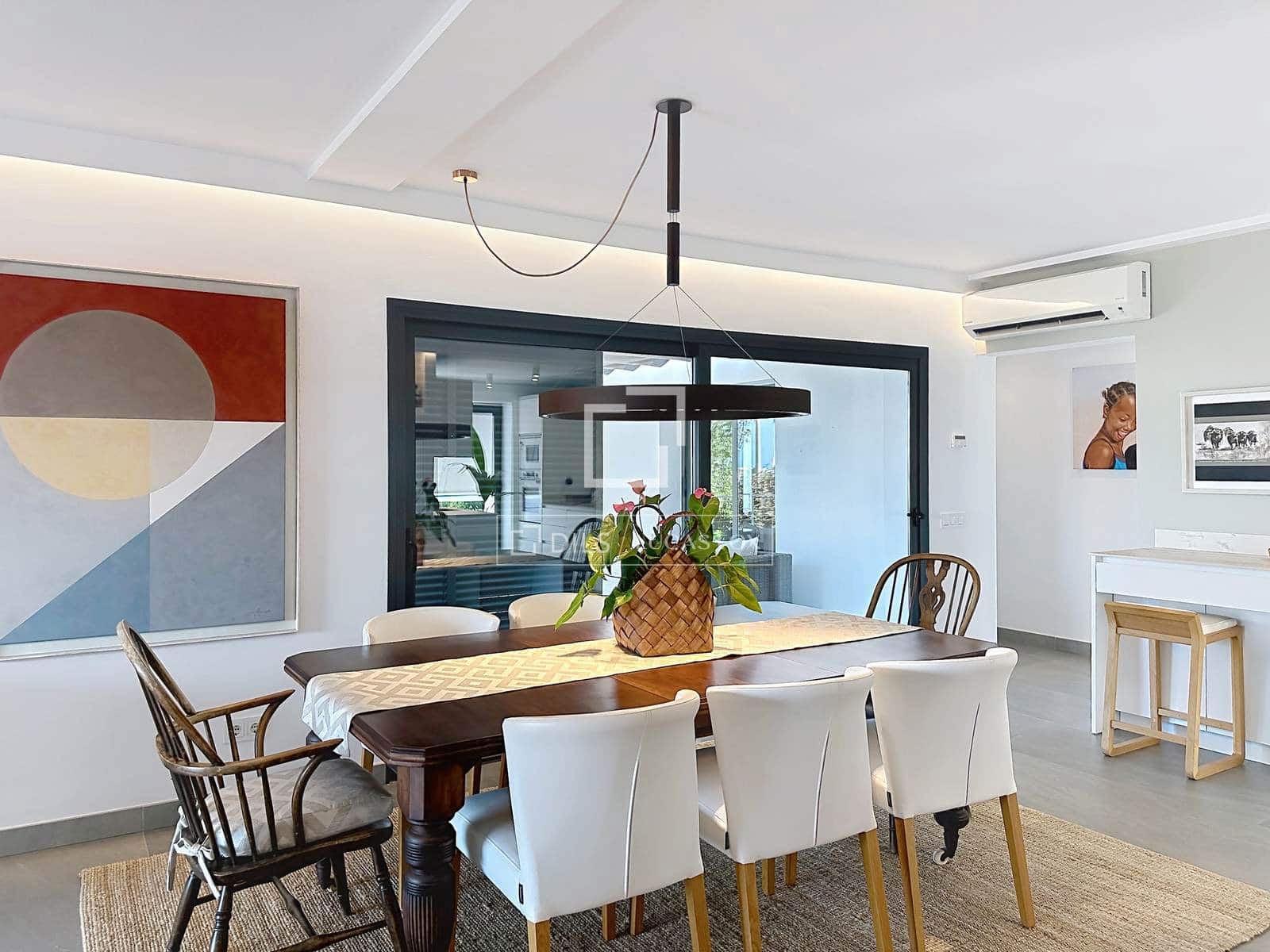 5 bedroom Villa for sale in Ciutadella de Menorca with pool garage - € 2,500,000 (Ref: 10024583)