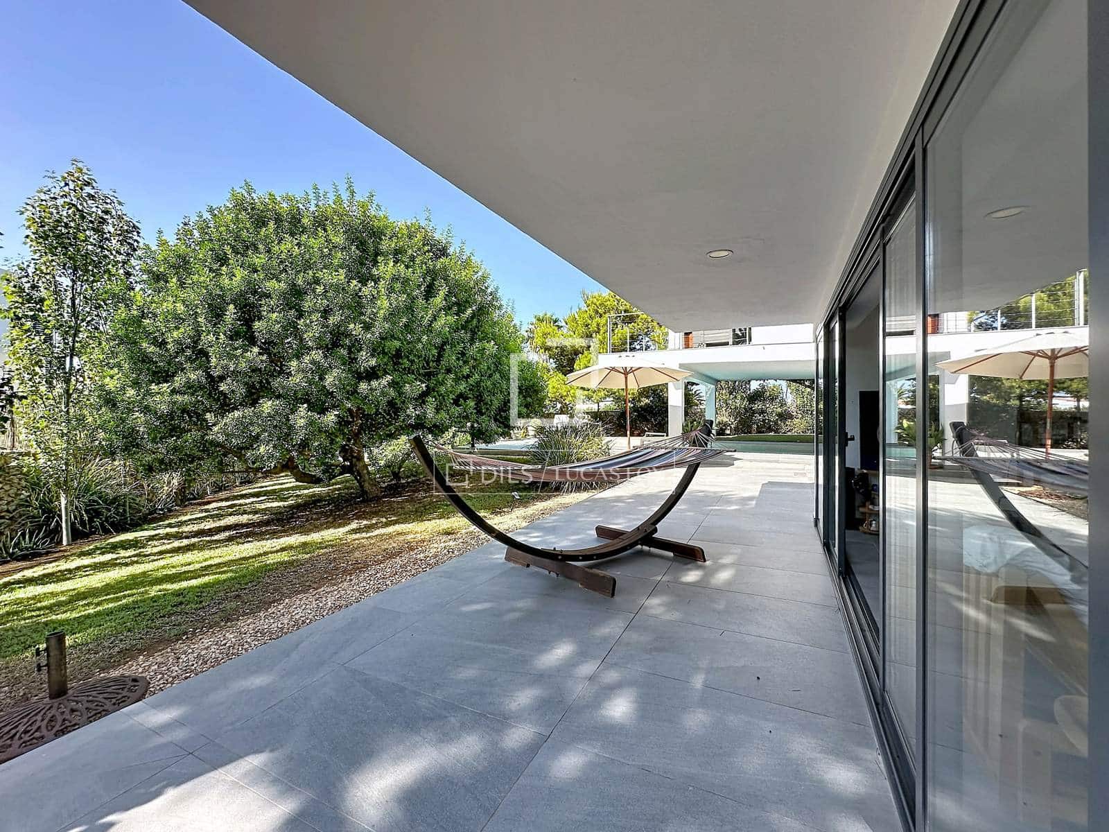 5 bedroom Villa for sale in Ciutadella de Menorca with pool garage - € 2,500,000 (Ref: 10024583)