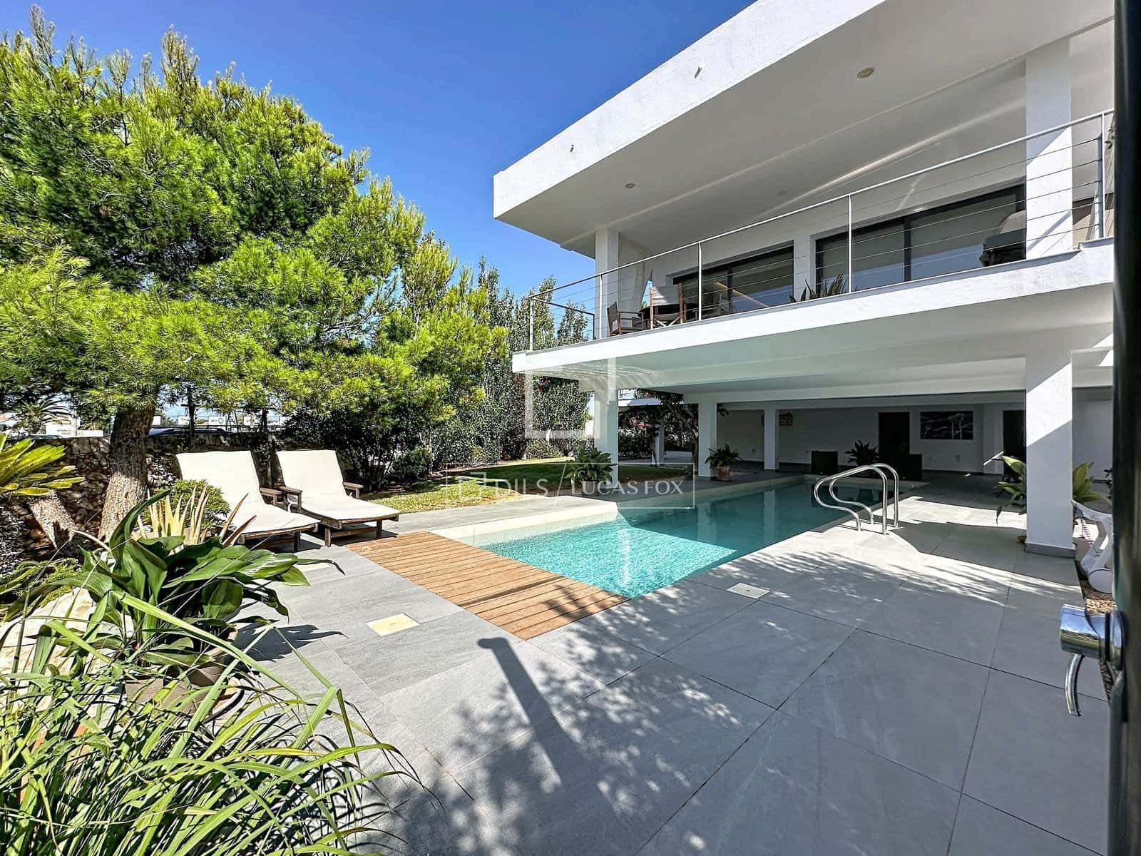 5 bedroom Villa for sale in Ciutadella de Menorca with pool garage - € 2,500,000 (Ref: 10024583)