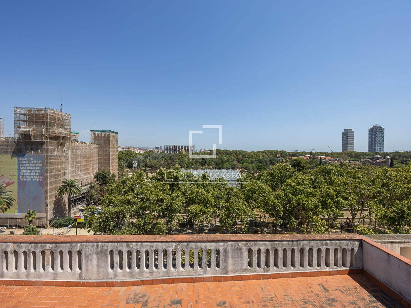 4 slaapkamer Penthouse te koop in Barcelona stad - € 595.000 (Ref: 10024689)