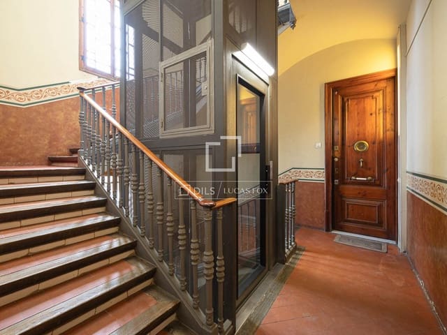4 slaapkamer Penthouse te koop in Barcelona stad - € 595.000 (Ref: 10024689)