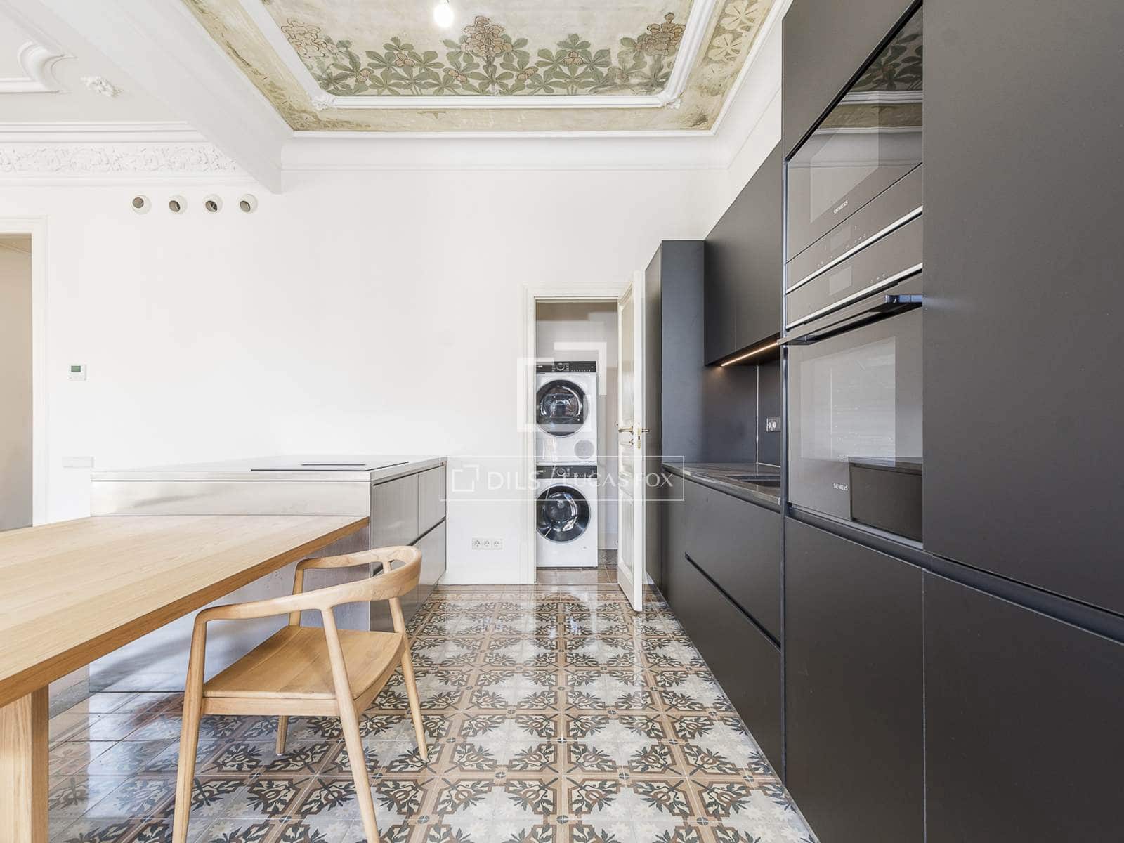 Apartamento de 2 habitaciones en Barcelona ciudad en venta - 895.000 € (Ref: 10024887)