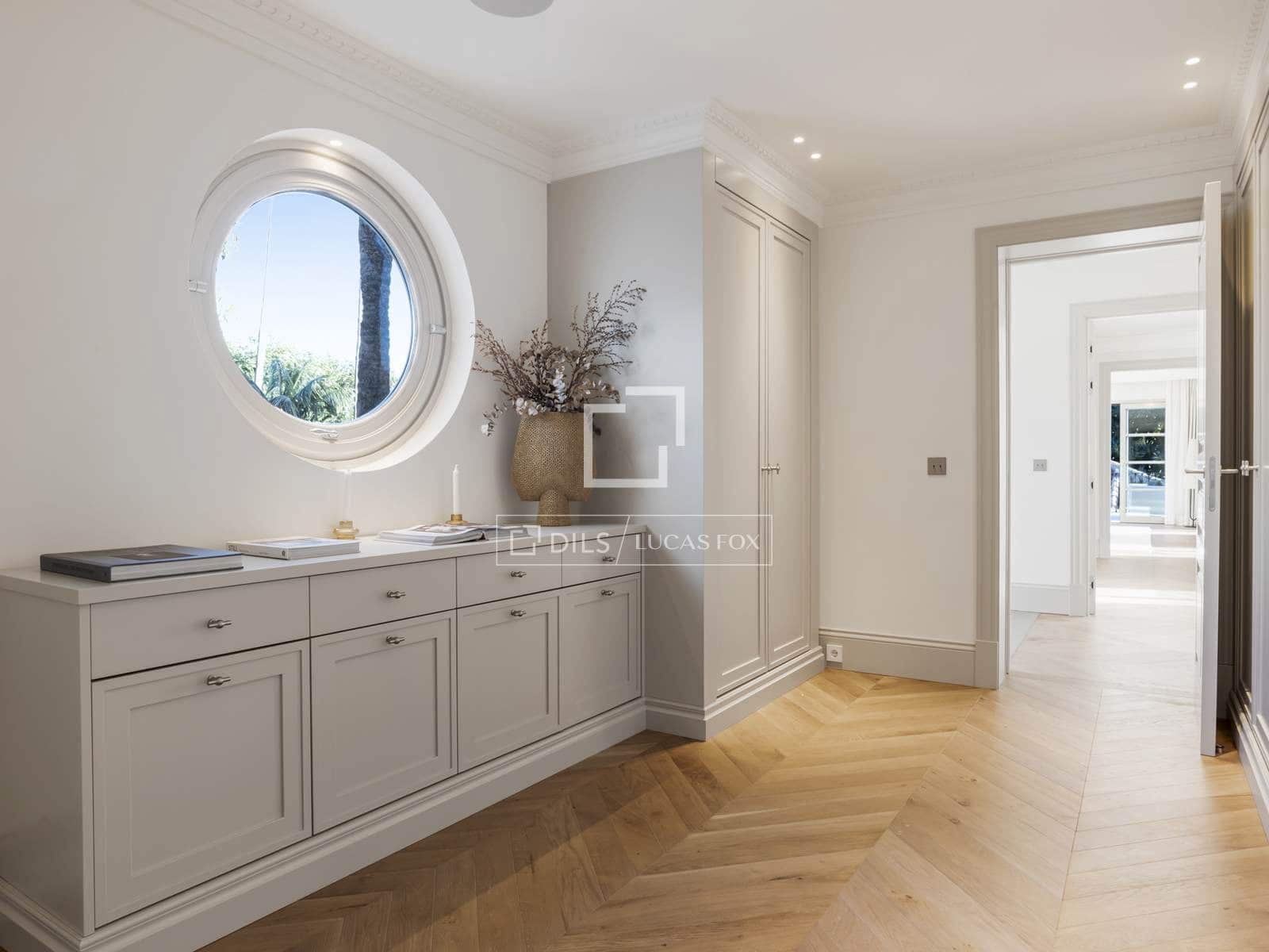 6 slaapkamer Villa te koop in Marbella met zwembad garage - € 10.850.000 (Ref: 10024889)