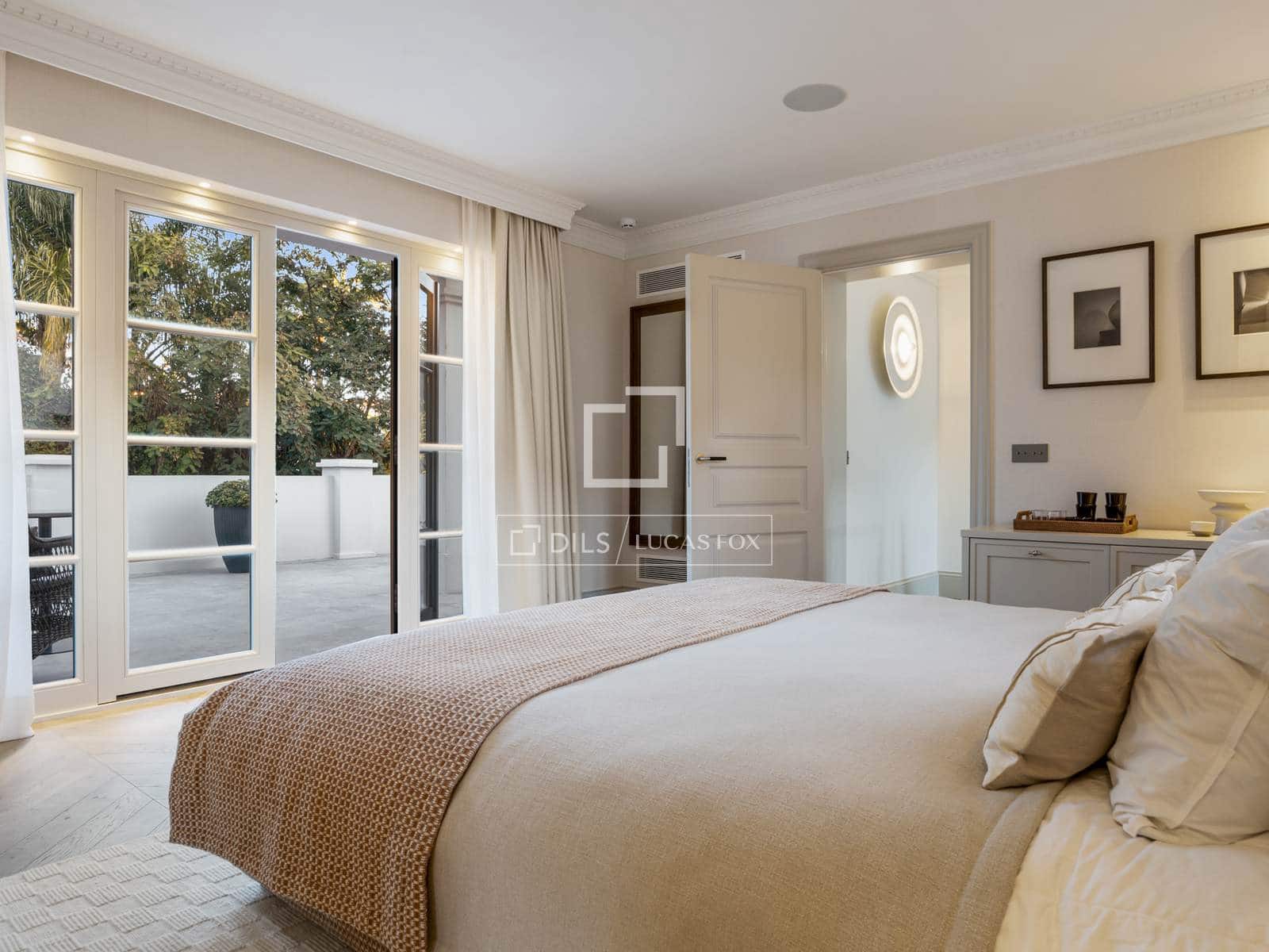 6 slaapkamer Villa te koop in Marbella met zwembad garage - € 10.850.000 (Ref: 10024889)