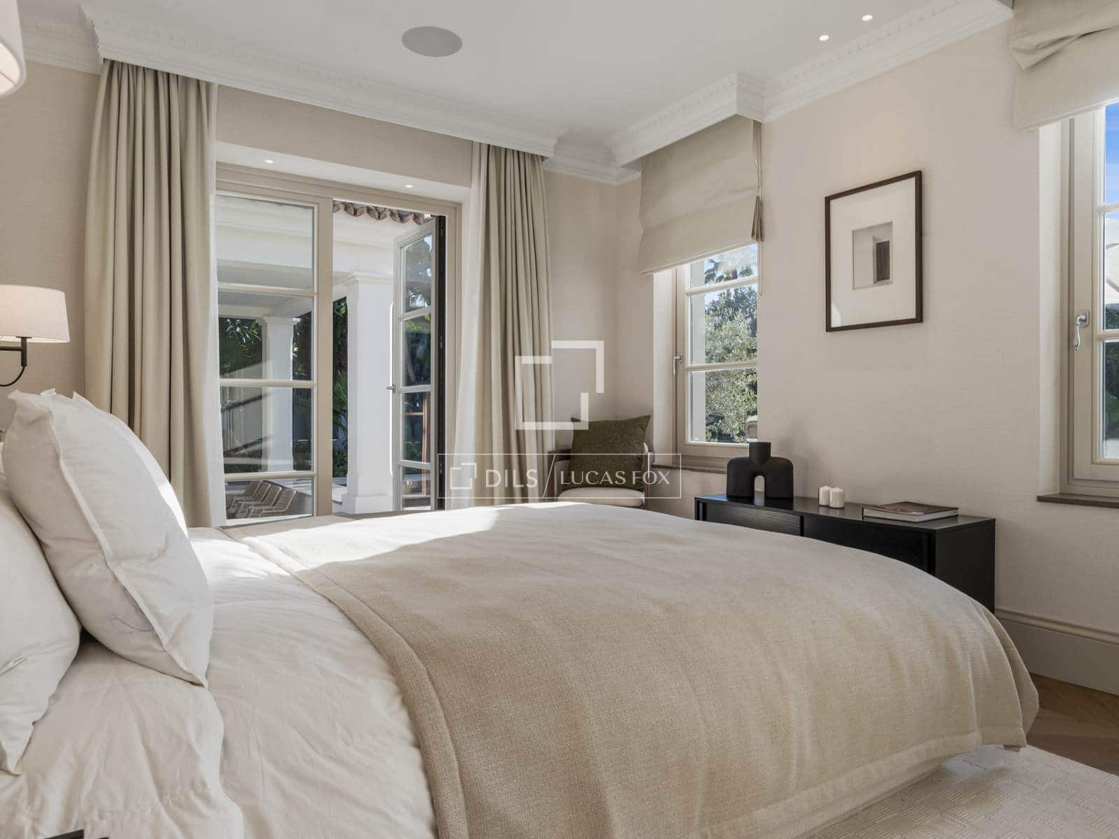 6 slaapkamer Villa te koop in Marbella met zwembad garage - € 10.850.000 (Ref: 10024889)