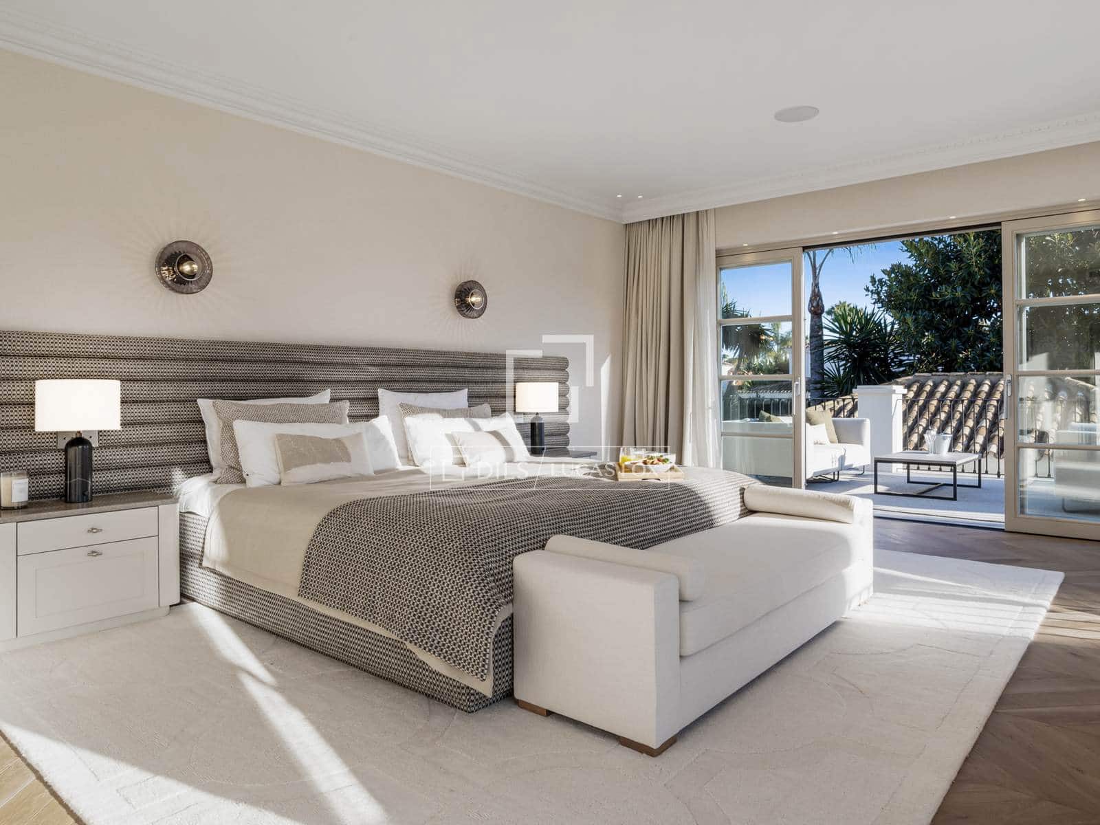 6 slaapkamer Villa te koop in Marbella met zwembad garage - € 10.850.000 (Ref: 10024889)