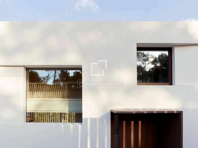 3 camera da letto Villa in vendita in Santa Cristina d'Aro con piscina garage - 950.000 € (Rif: 10024890)