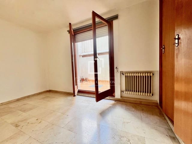 4 bedroom Apartment for sale in Palma de Mallorca with garage - € 660,000 (Ref: 10025991)
