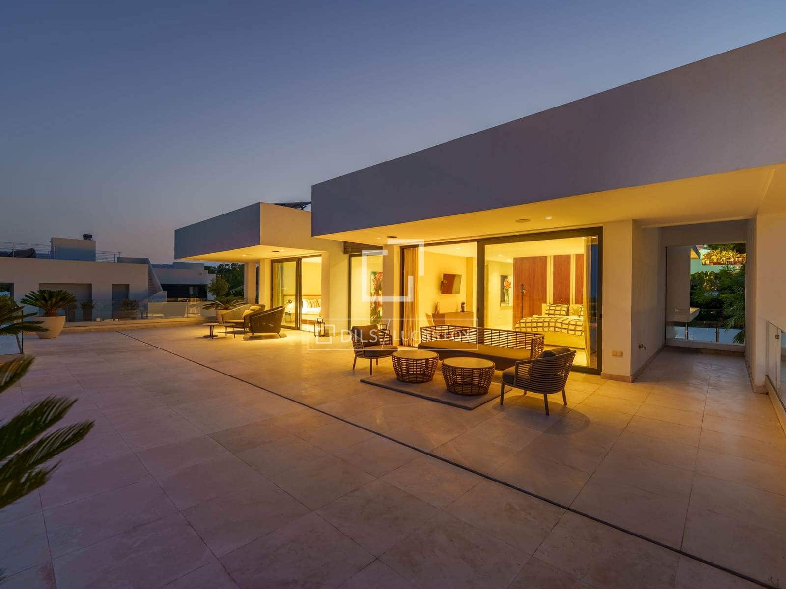 Chalet de 5 habitaciones en Marbella en venta con piscina garaje - 4.595.000 € (Ref: 10025992)