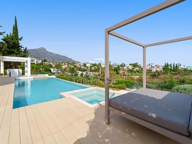 Chalet de 5 habitaciones en Marbella en venta con piscina garaje - 4.595.000 € (Ref: 10025992)