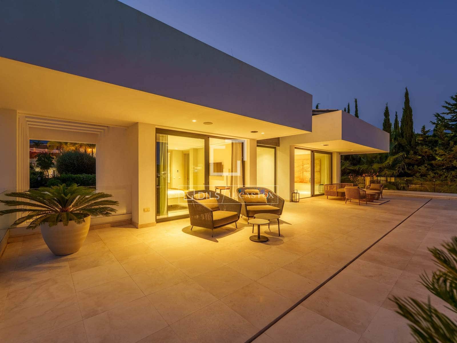Chalet de 5 habitaciones en Marbella en venta con piscina garaje - 4.595.000 € (Ref: 10025992)