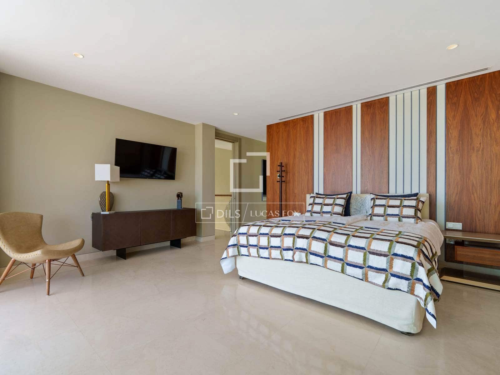 Chalet de 5 habitaciones en Marbella en venta con piscina garaje - 4.595.000 € (Ref: 10025992)