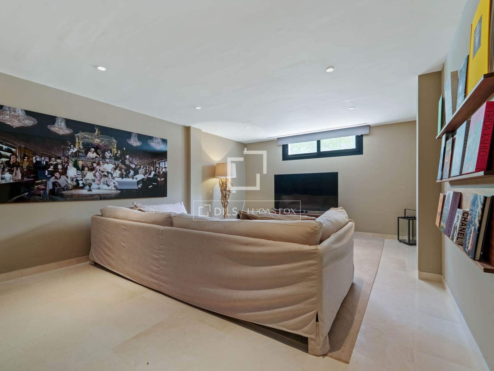 Chalet de 5 habitaciones en Marbella en venta con piscina garaje - 4.595.000 € (Ref: 10025992)