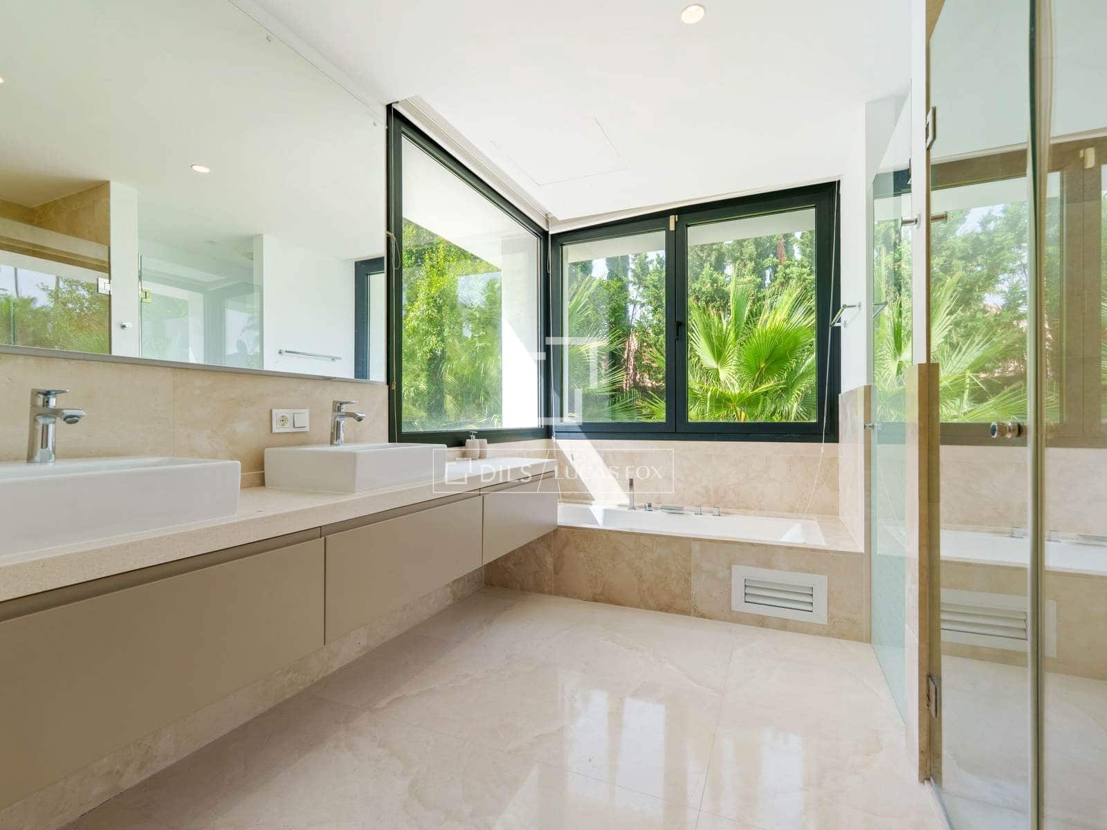 Chalet de 5 habitaciones en Marbella en venta con piscina garaje - 4.595.000 € (Ref: 10025992)