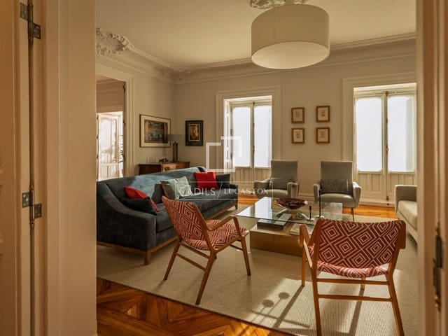 5 Zimmer Apartment zu vermieten in Madrid Stadt - 14.000 € (Ref: 10026156)