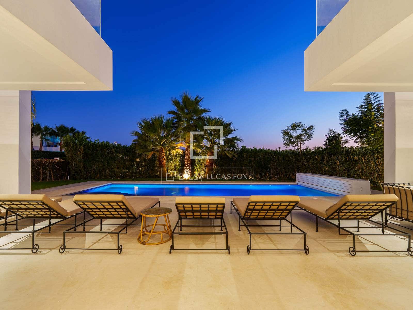 6 bedroom Villa for sale in Marbella with pool garage - € 3,895,000 (Ref: 10026159)