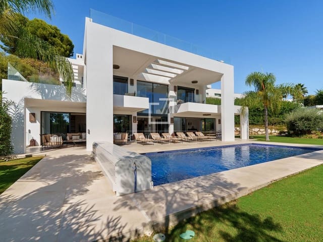6 bedroom Villa for sale in Marbella with pool garage - € 3,895,000 (Ref: 10026159)