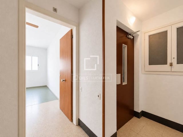 4 quarto Apartamento para venda em Vilanova i la Geltrú - 324 000 € (Ref: 10026160)