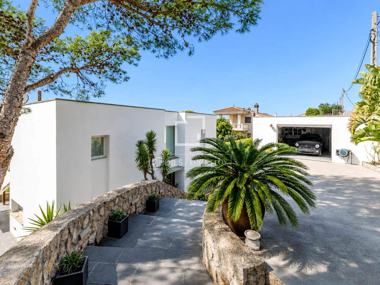 4 sovrum Villa till salu i Olivella med pool garage - 890 000 € (Ref: 10026162)