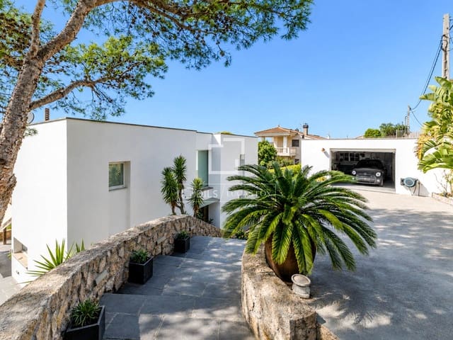 4 soverom Villa til salgs i Olivella med svømmebasseng garasje - € 890 000 (Ref: 10026162)