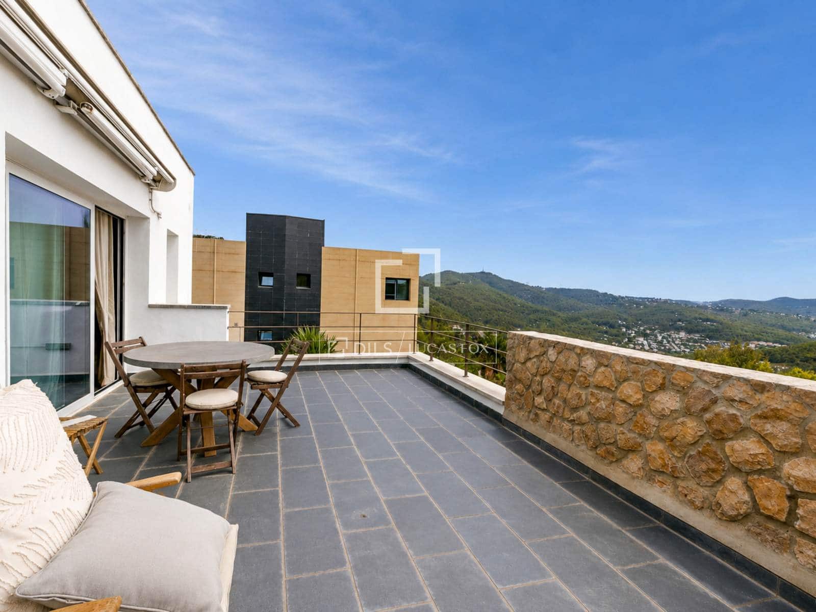 4 sovrum Villa till salu i Olivella med pool garage - 890 000 € (Ref: 10026162)