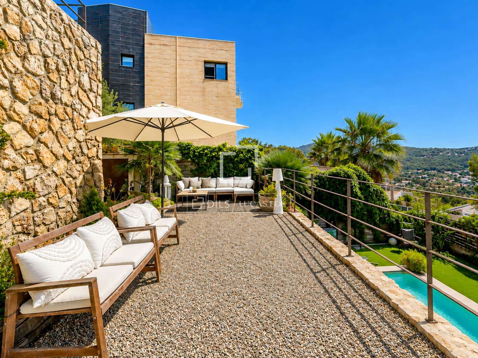 4 sovrum Villa till salu i Olivella med pool garage - 890 000 € (Ref: 10026162)