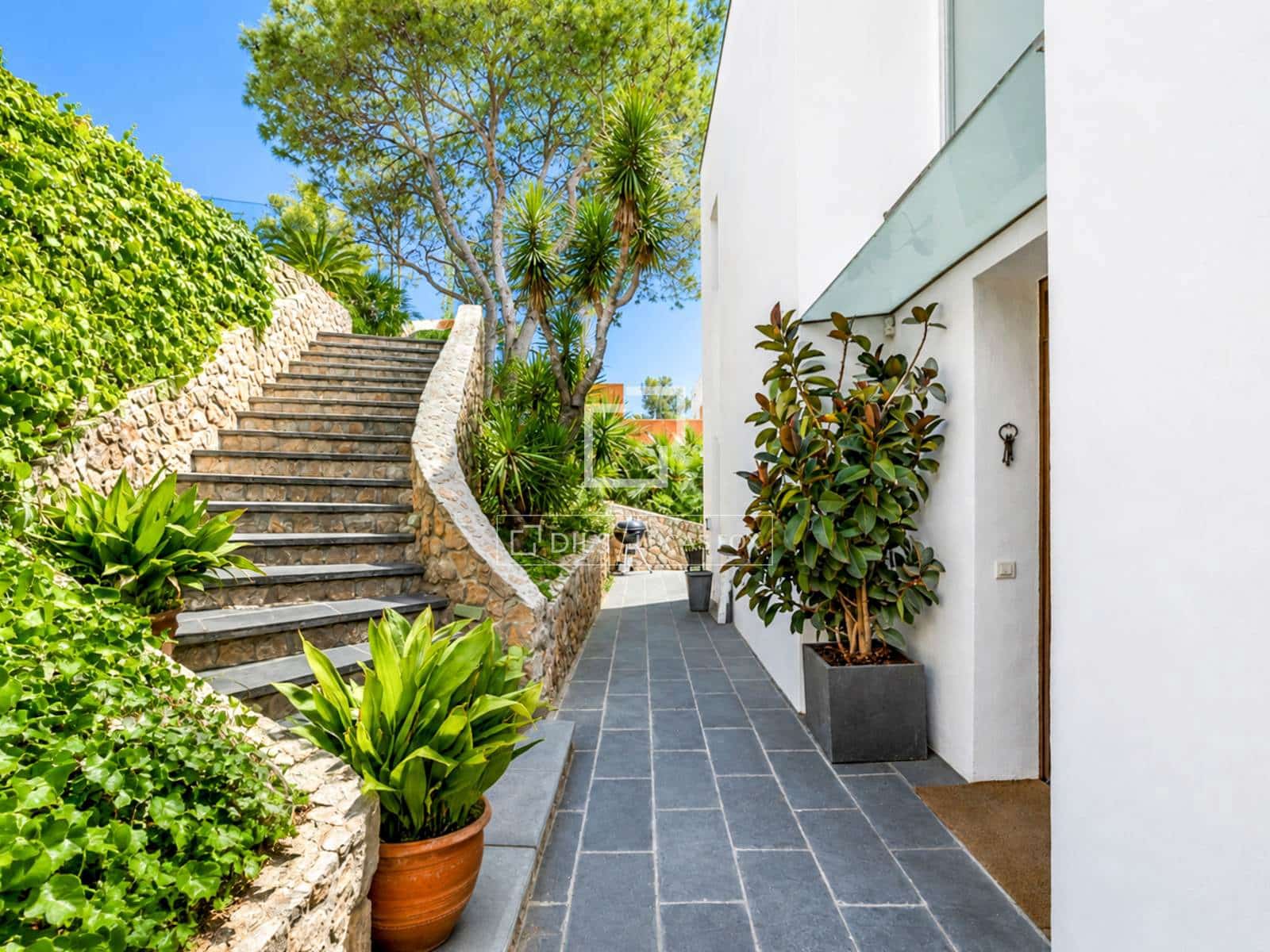 4 sovrum Villa till salu i Olivella med pool garage - 890 000 € (Ref: 10026162)
