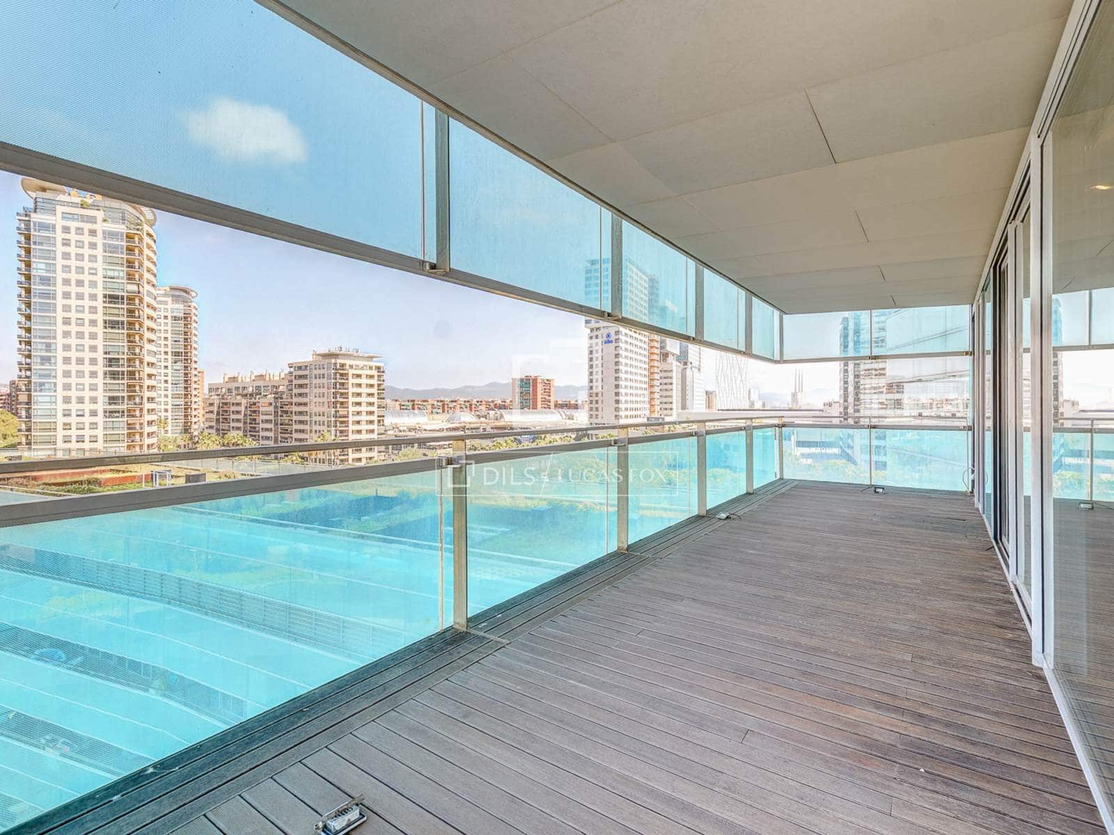 3 sypialnia Apartament na sprzedaż w Miasto Barcelona z basenem garażem - 1 595 000 € (Ref: 10026251)