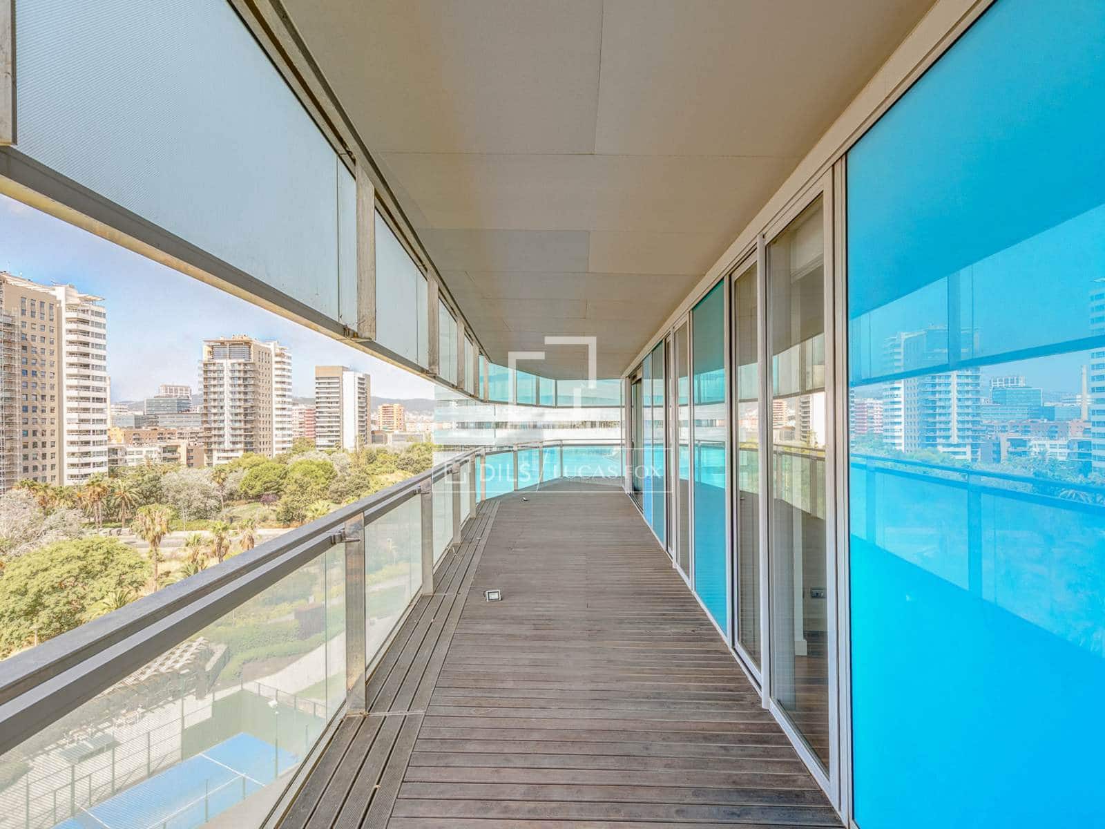 3 sypialnia Apartament na sprzedaż w Miasto Barcelona z basenem garażem - 1 595 000 € (Ref: 10026251)