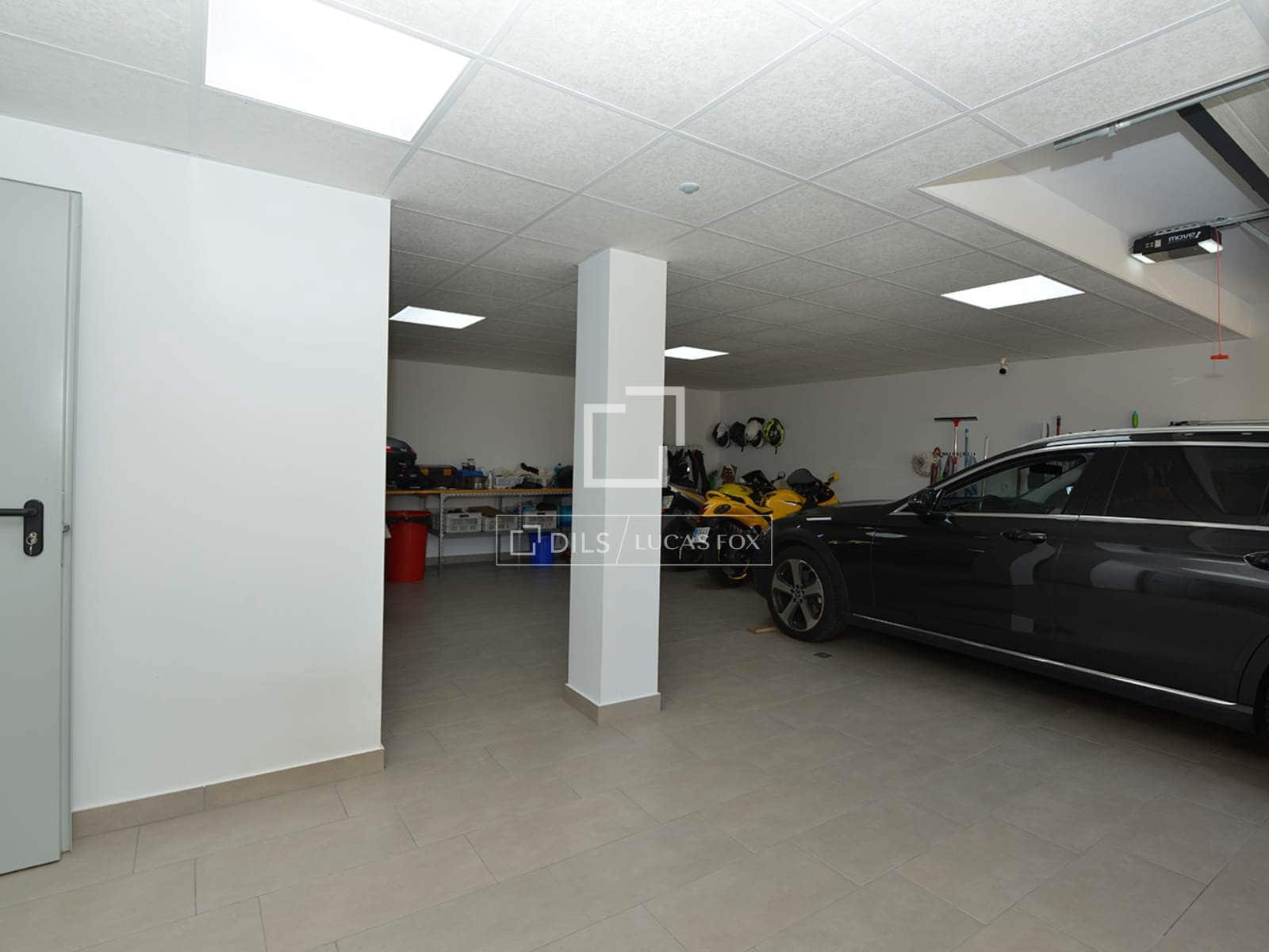 3 makuuhuone Huvila myytävänä paikassa Pontevedra kaupunki mukana 
autotalli - 650 000 € (Ref: 10026252)