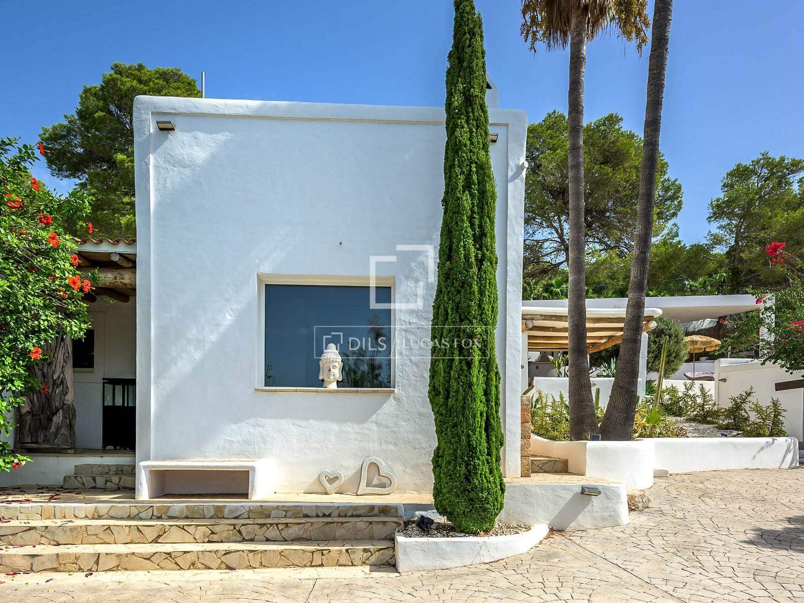 5 bedroom Villa for sale in Sant Jordi de Ses Salines with pool garage - € 2,750,000 (Ref: 10026479)