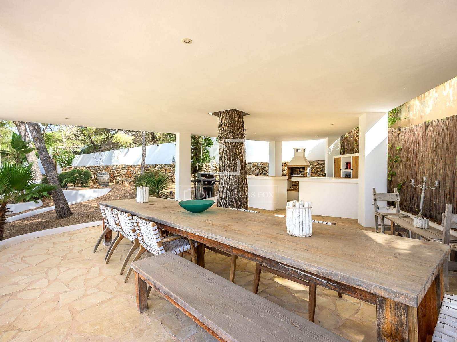 5 bedroom Villa for sale in Sant Jordi de Ses Salines with pool garage - € 2,750,000 (Ref: 10026479)