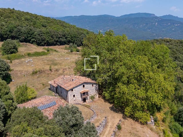 Quinta/Casa Rural para venda em Les Planes d'Hostoles - 1 250 000 € (Ref: 10026480)
