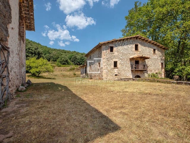 Quinta/Casa Rural para venda em Les Planes d'Hostoles - 1 250 000 € (Ref: 10026480)
