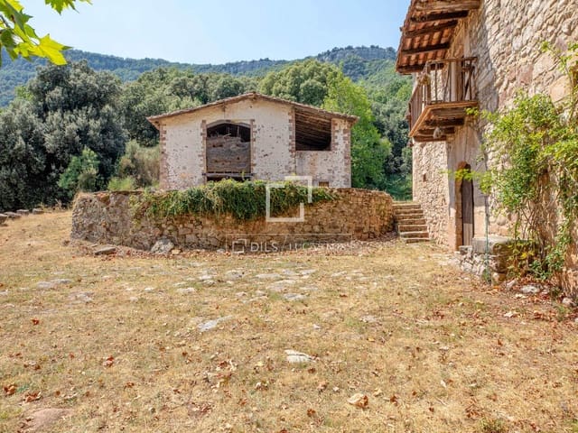 Quinta/Casa Rural para venda em Les Planes d'Hostoles - 1 250 000 € (Ref: 10026480)