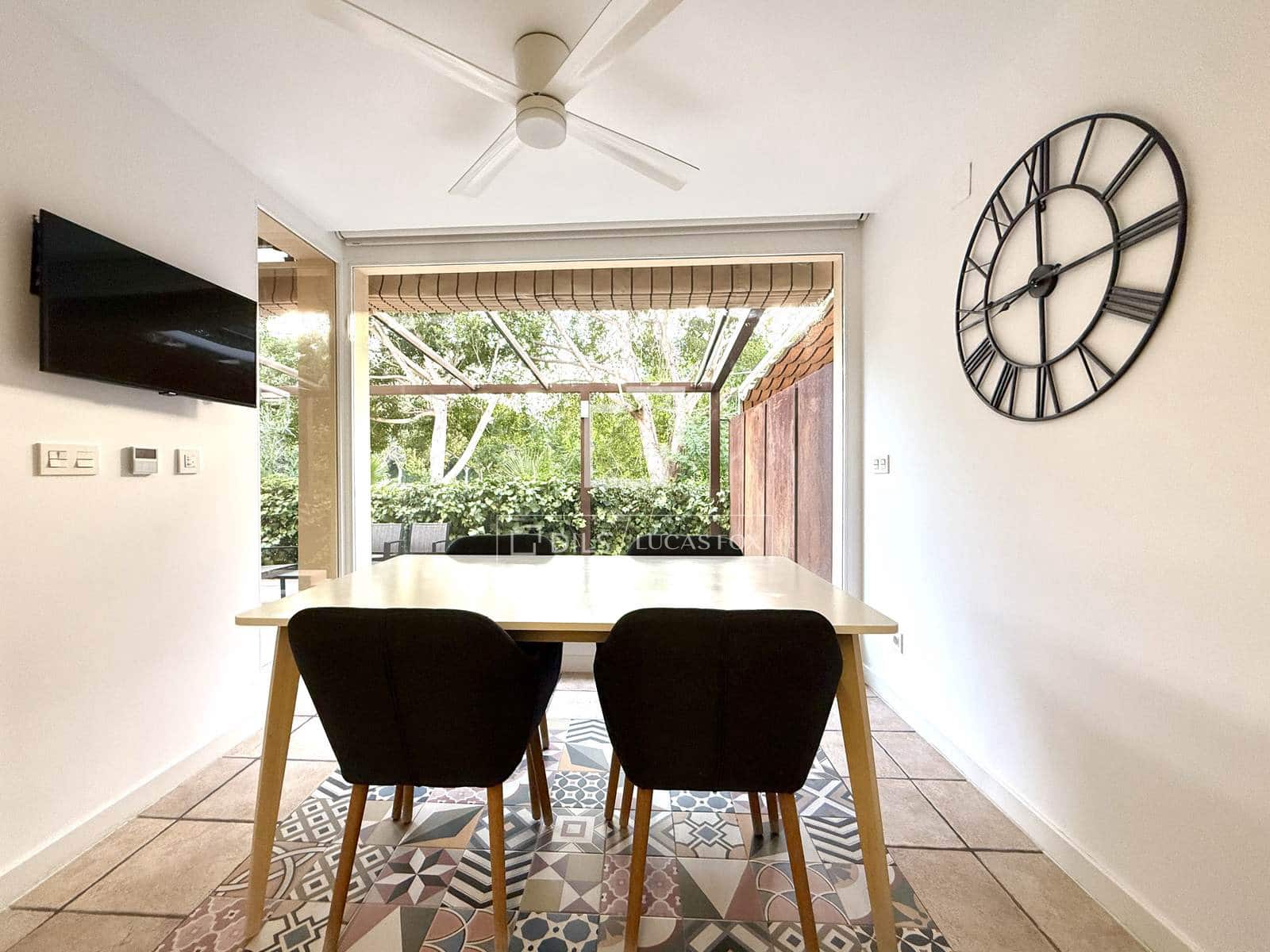 Chalet de 4 habitaciones en Alicante / Alacant ciudad en alquiler con piscina garaje - 3.500 € (Ref: 10026572)