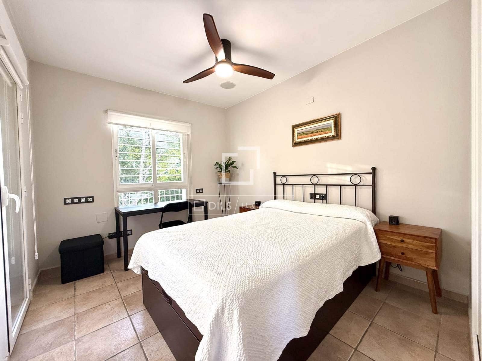 Chalet de 4 habitaciones en Alicante / Alacant ciudad en alquiler con piscina garaje - 3.500 € (Ref: 10026572)