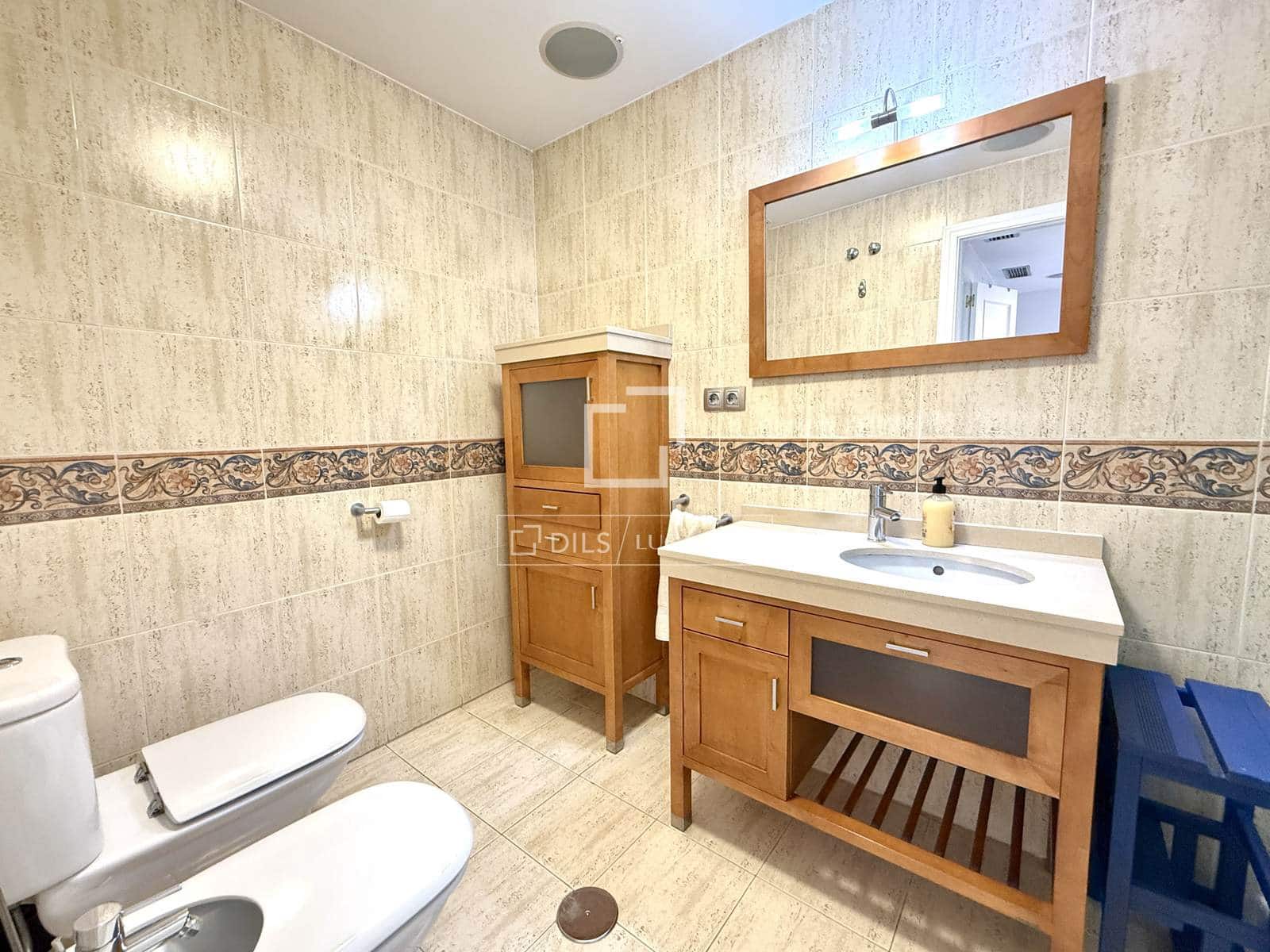 Chalet de 4 habitaciones en Alicante / Alacant ciudad en alquiler con piscina garaje - 3.500 € (Ref: 10026572)
