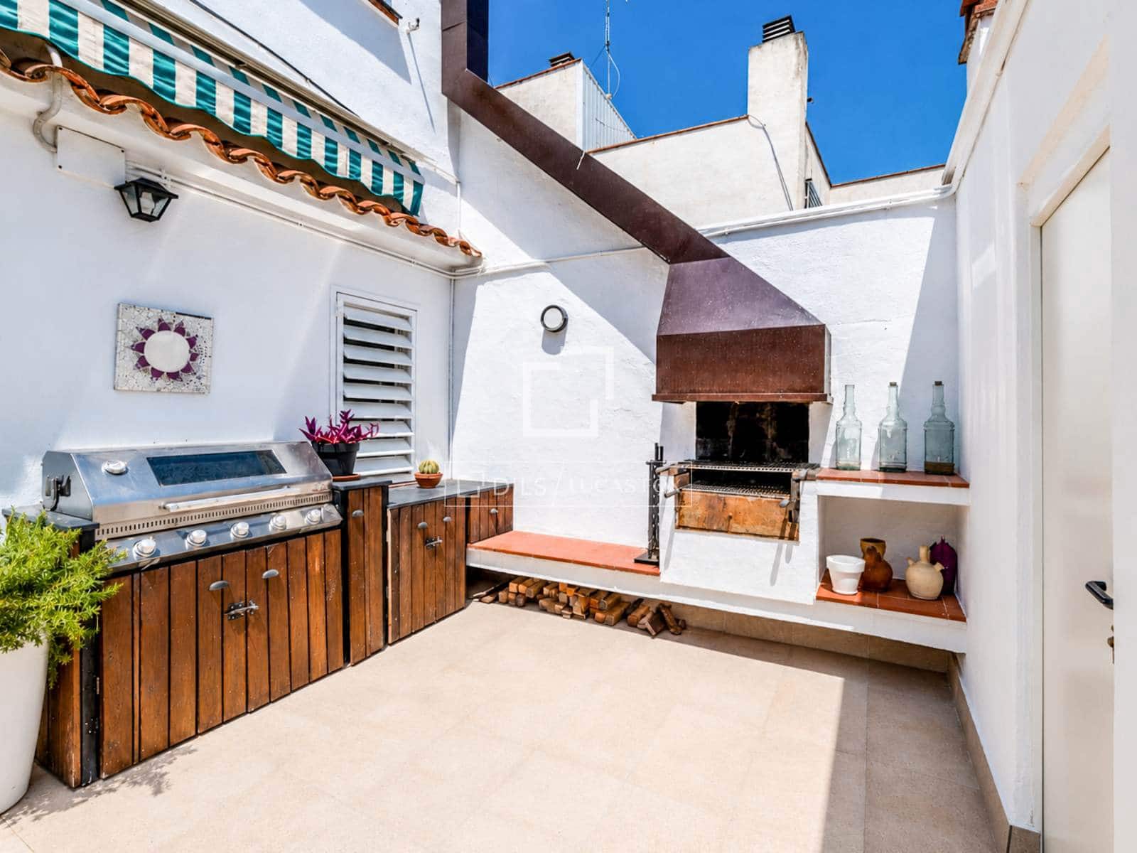 4 sypialnia Penthouse na sprzedaż w Sitges - 840 000 € (Ref: 10026640)