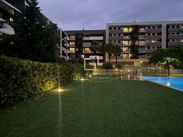 3 chambre Appartement à vendre à Sant Just Desvern avec piscine garage - 739 000 € (Ref: 10029516)