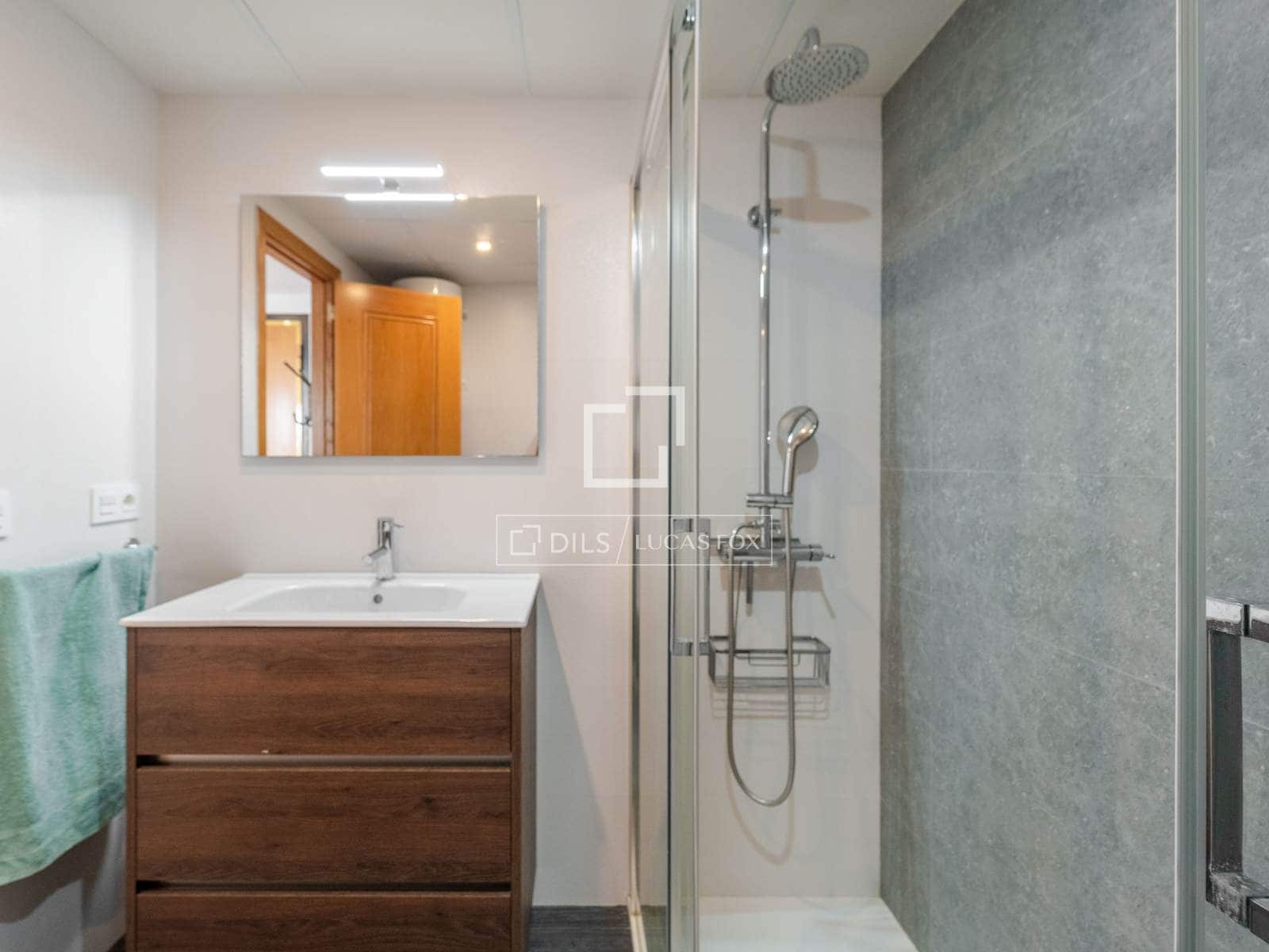 Appartement de 1 chambre à louer à Valence ville avec garage - 1 500 € (Ref: 10029675)