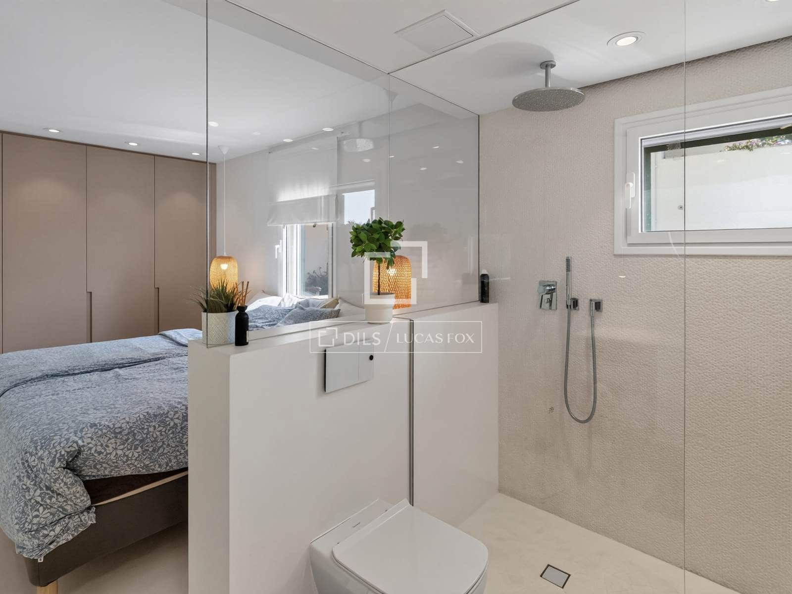 2 bedroom Apartment for sale in Calvia with pool garage - € 1,150,000 (Ref: 10030873)
