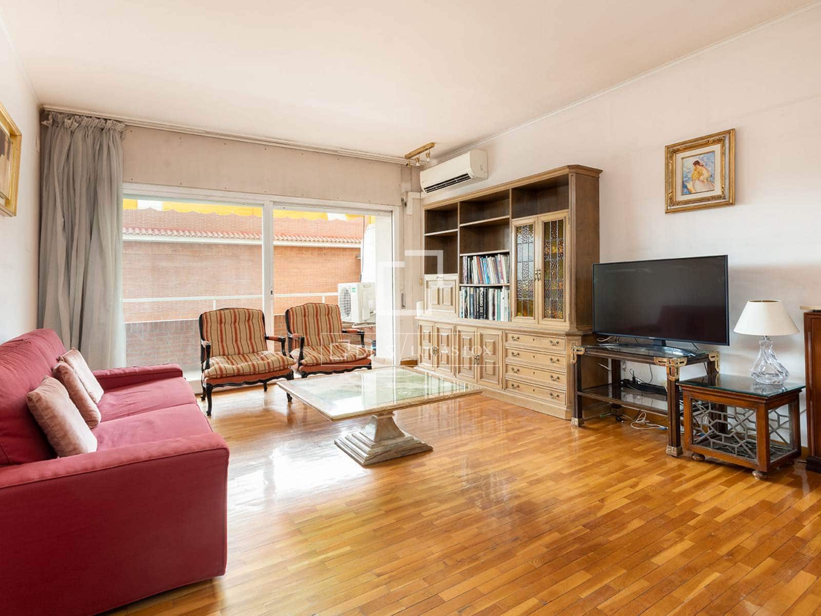 Apartamento de 4 habitaciones en Barcelona ciudad en venta con garaje - 985.000 € (Ref: 10030875)