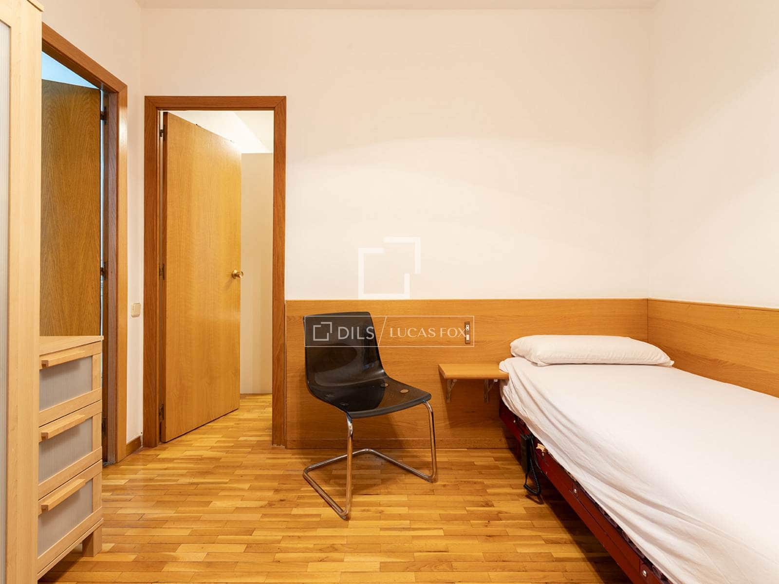 Apartamento de 4 habitaciones en Barcelona ciudad en venta con garaje - 985.000 € (Ref: 10030875)
