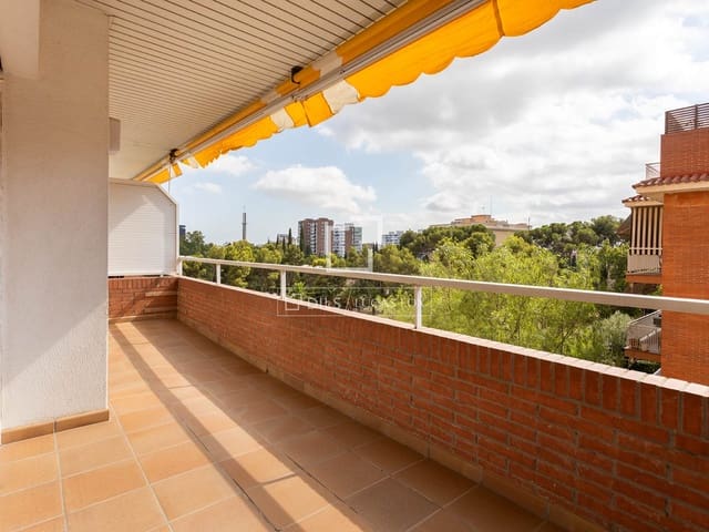 Apartamento de 4 habitaciones en Barcelona ciudad en venta con garaje - 985.000 € (Ref: 10030875)