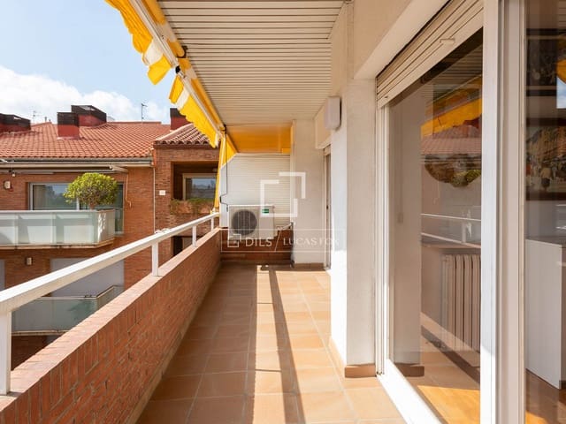 Apartamento de 4 habitaciones en Barcelona ciudad en venta con garaje - 985.000 € (Ref: 10030875)